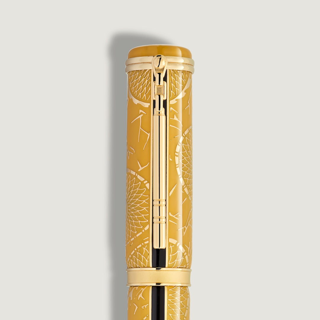 Great Characters Homage to Bruce Lee Limited Edition 1940 Rollerball
