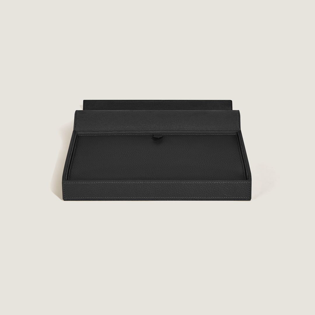 Travel Box for 8 Writing Instruments in Grain Leather