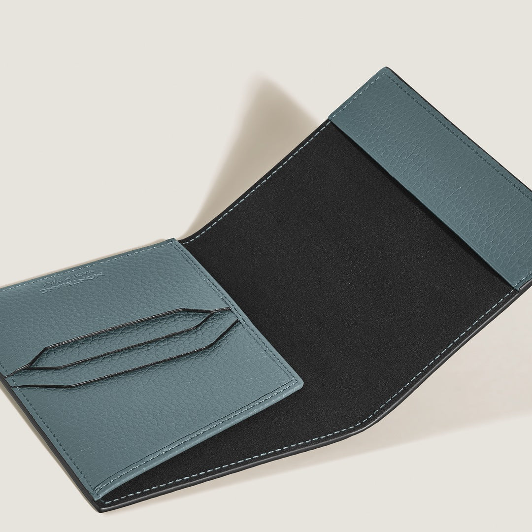 Passport Holder in Grain Leather