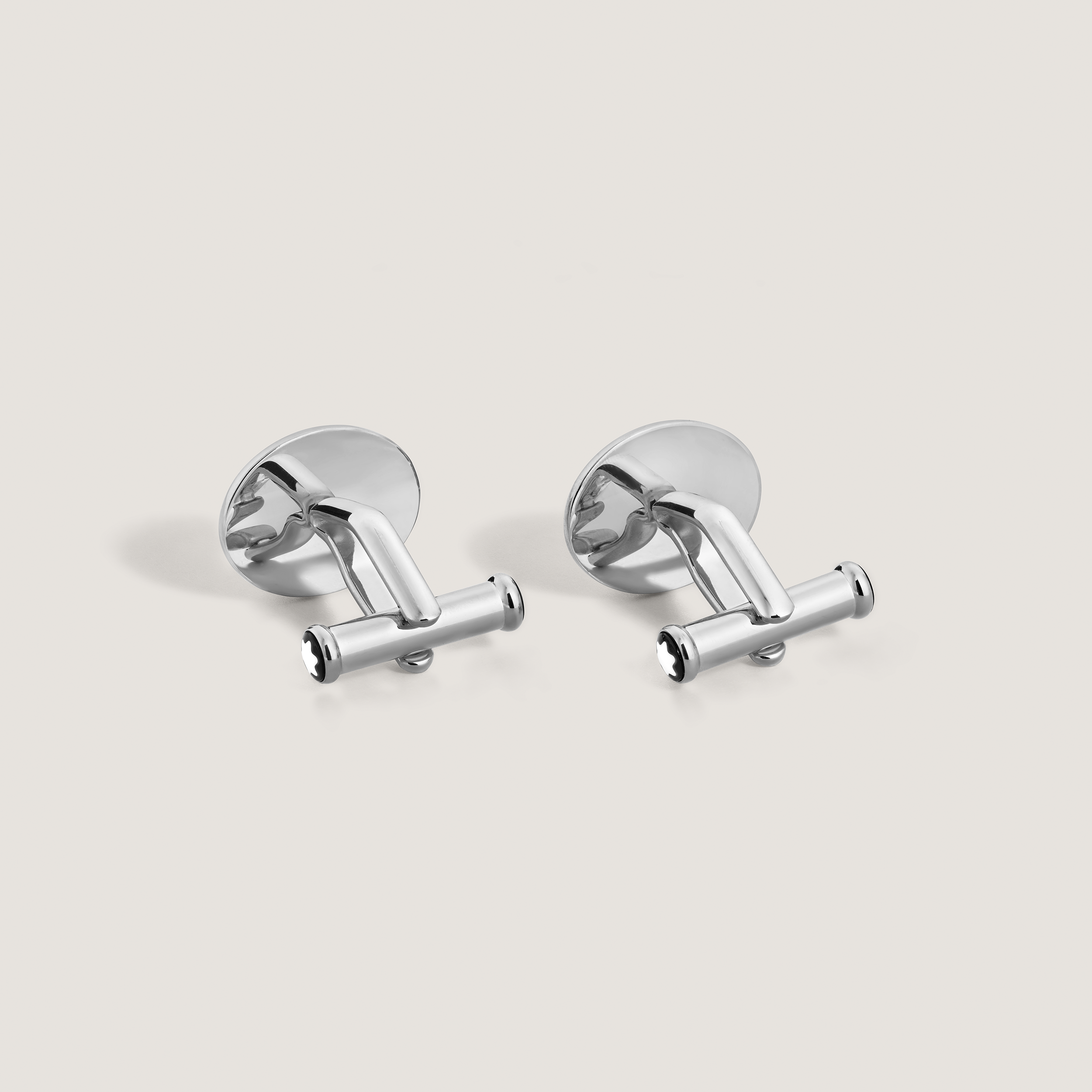 Meisterstück Oval Cufflinks in Steel and Black Lacquer