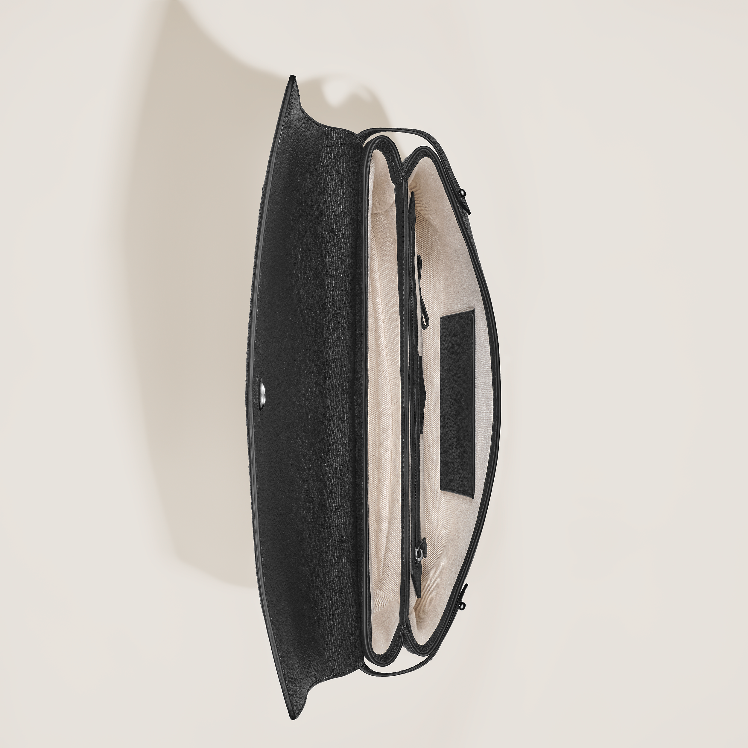 Grain briefcase Black