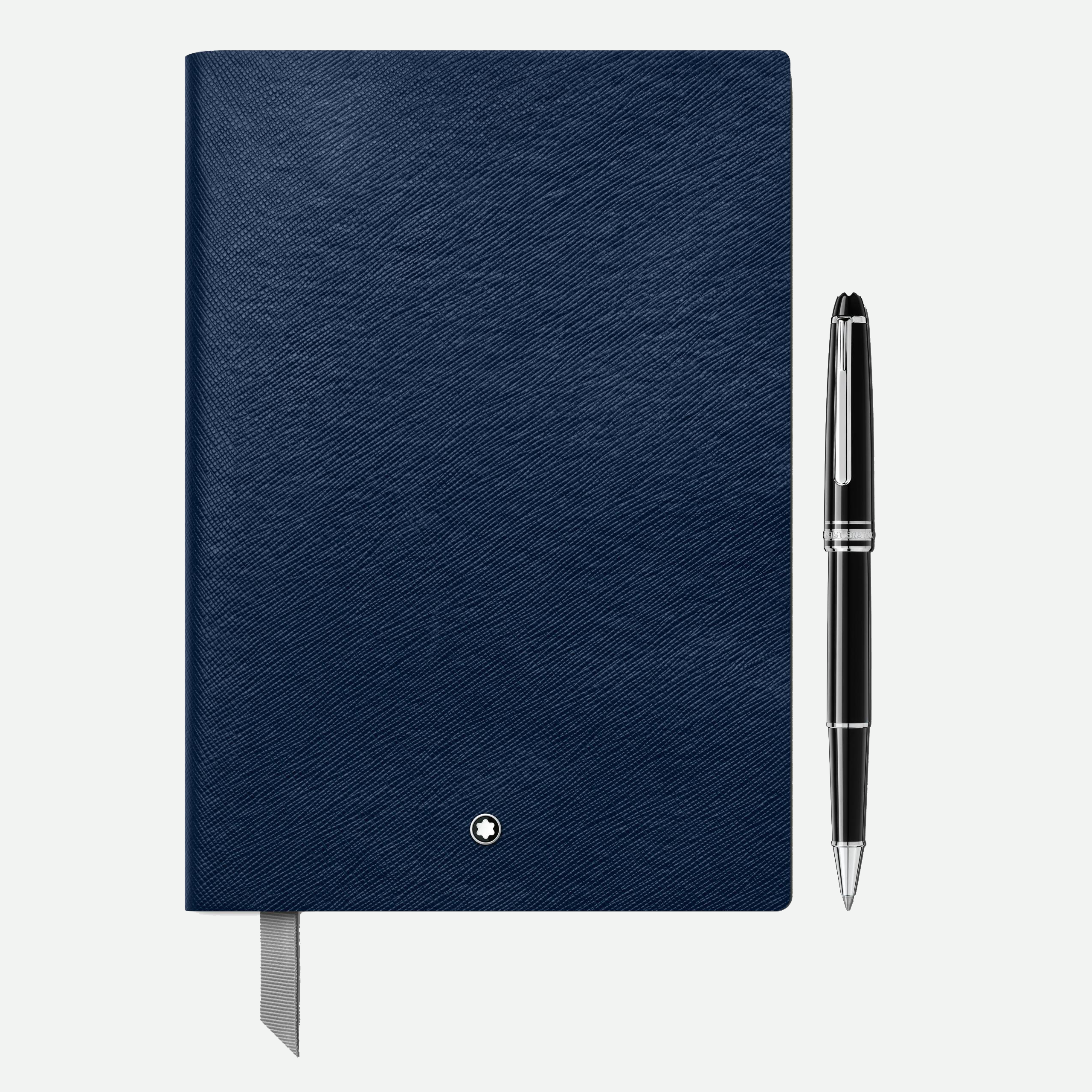 Set with the Meisterstück classique platinum-coated rollerball and notebook #146 blue