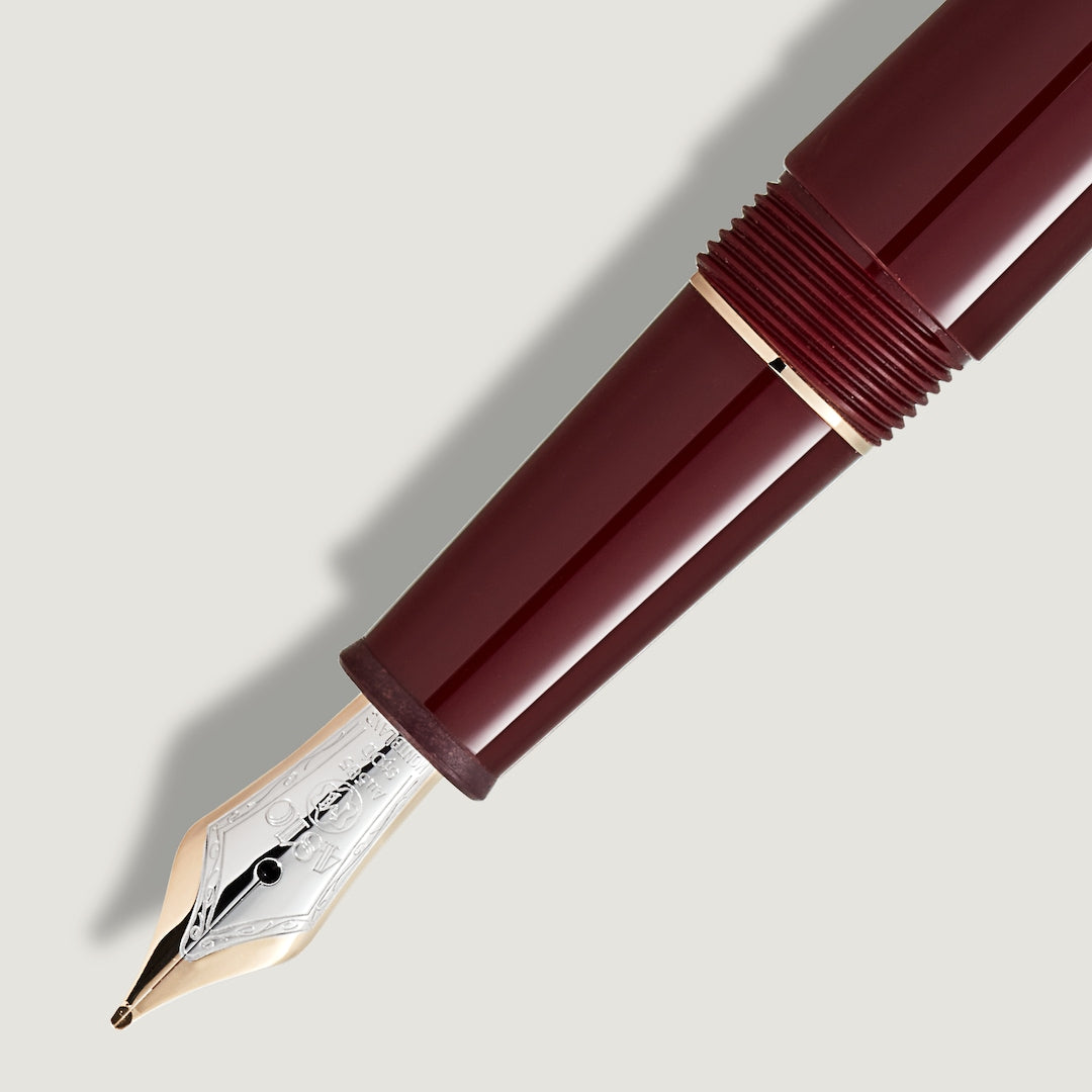 Meisterstück Burgundy Red Classique Fountain Pen