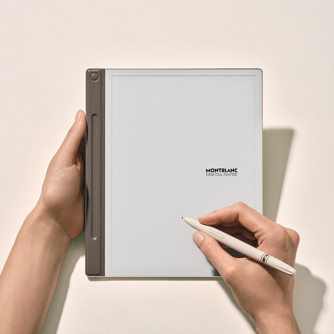Montblanc Digital Paper Elixir Gold color