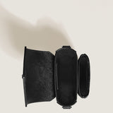 Sartorial vertical messenger