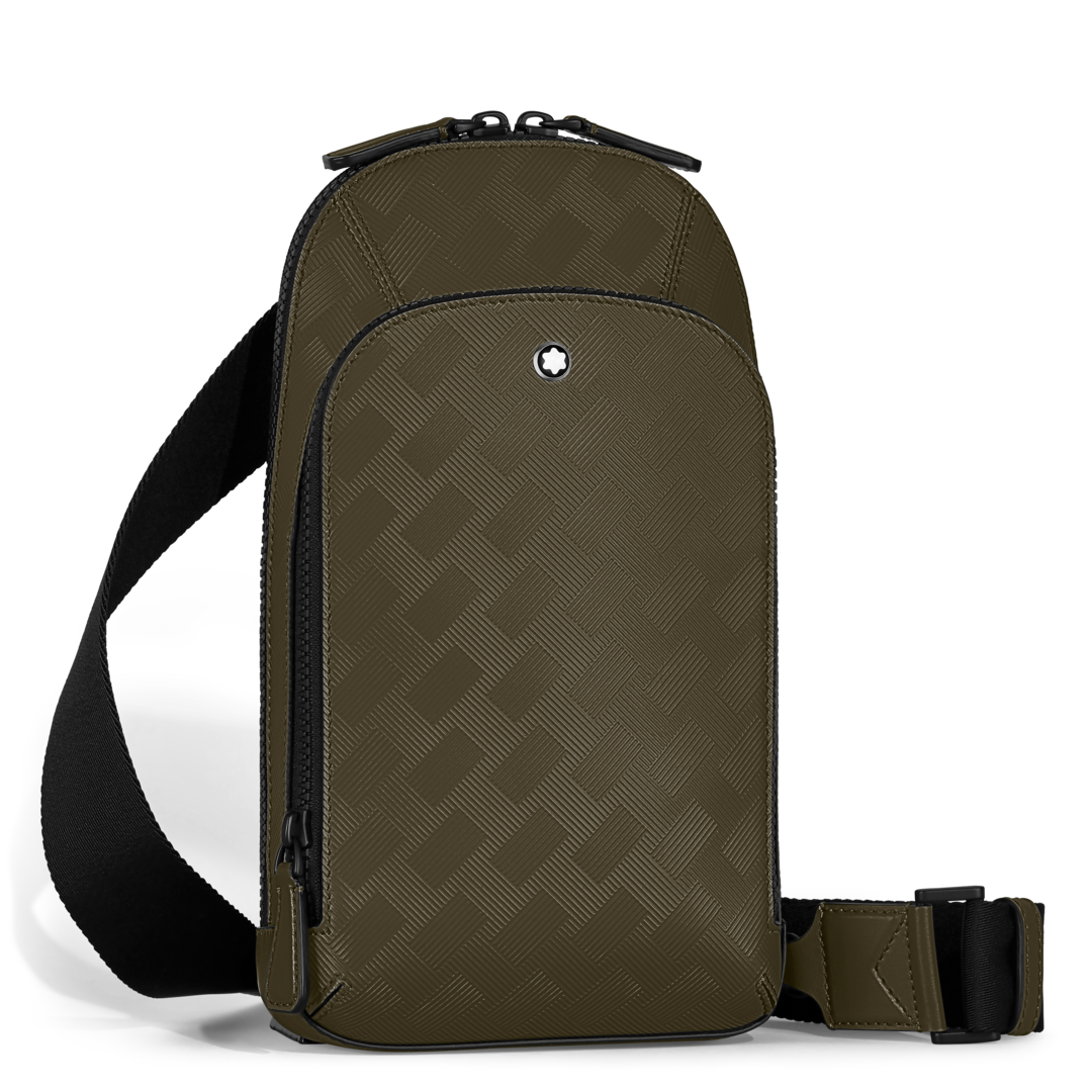 Medium On-Body Bag in Extreme Leather