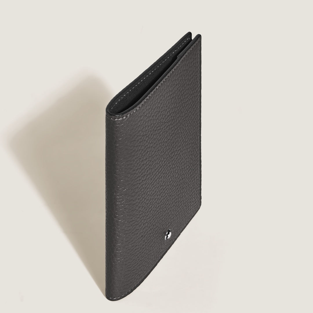 Passport Holder in Grain Leather
